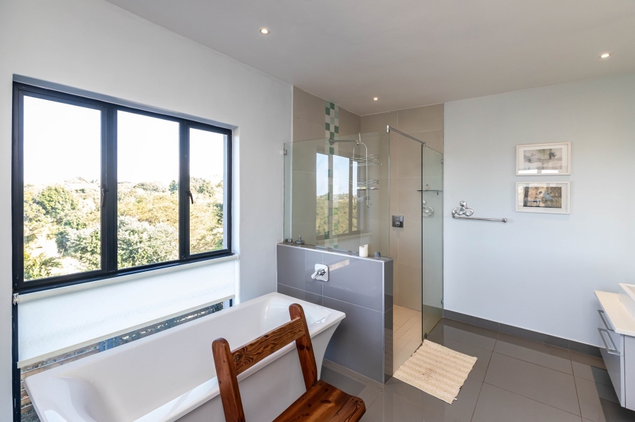 4 Bedroom Property for Sale in Olivewood Private Estate and Golf Club Eastern Cape